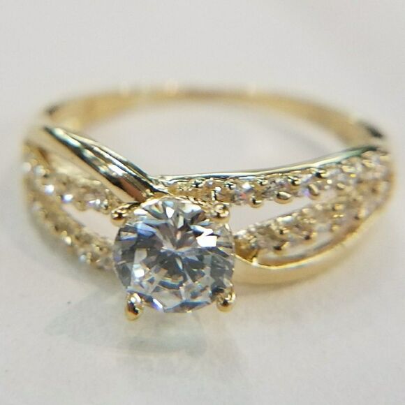 14k Solid Yellow Gold Hollow Engagement Ring - Picture 1 of 7